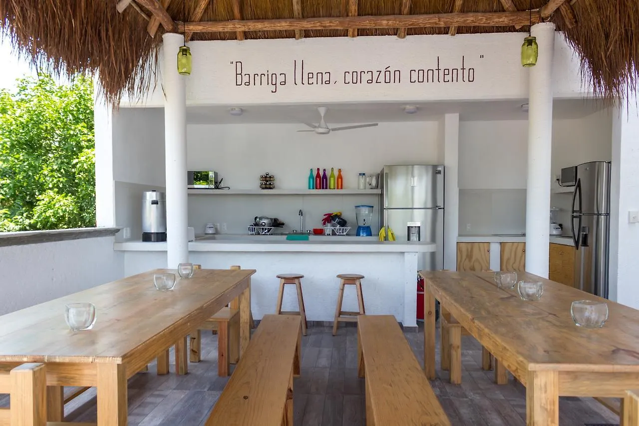 Amorcito Corazon Hotel & Hostal Тулум 0*,