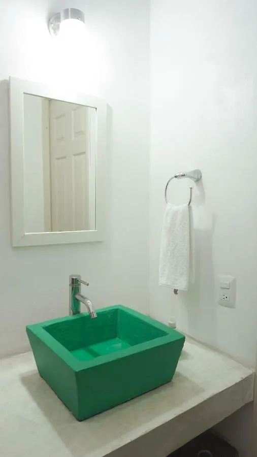 Amorcito Corazon Hotel & Hostal 툴룸 0*,  멕시코